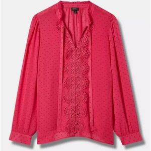Torrid boho chic hot pink flowy Barbiecore Ruffle Neck Tie Front Top NWT 00 10